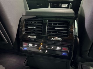 Used Volkswagen Touareg from One Automotive