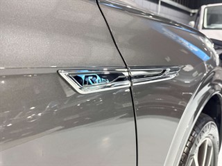 Used Volkswagen Touareg from One Automotive