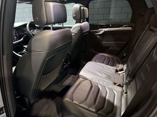 Used Volkswagen Touareg from One Automotive