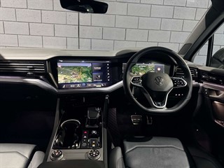 Used Volkswagen Touareg from One Automotive