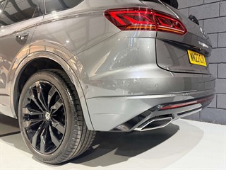 Used Volkswagen Touareg from One Automotive