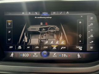 Used Volkswagen Touareg from One Automotive