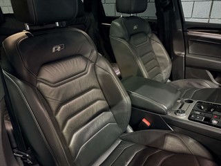 Used Volkswagen Touareg from One Automotive