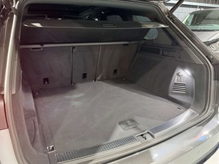 Used Volkswagen Touareg from One Automotive