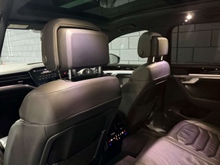 Used Volkswagen Touareg from One Automotive