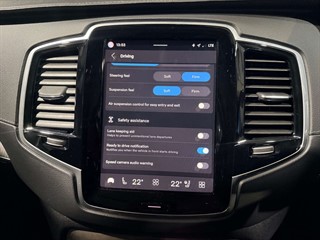 Used Volvo XC90 from One Automotive