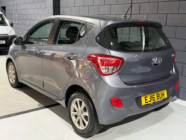 Used Hyundai i10