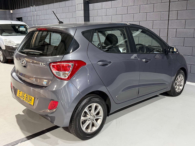 Used Hyundai i10