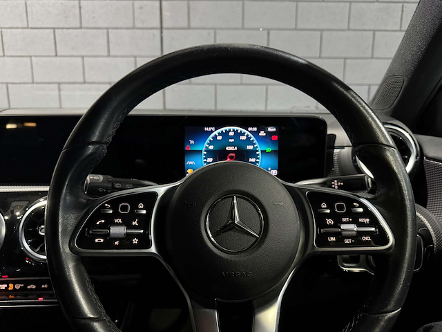 Used Mercedes A180