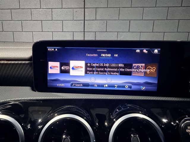 Used Mercedes CLA200