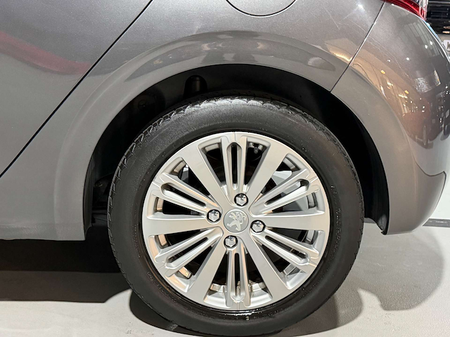 Used Peugeot 208