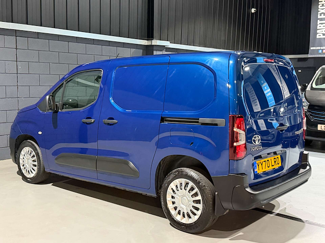 Used Toyota Proace