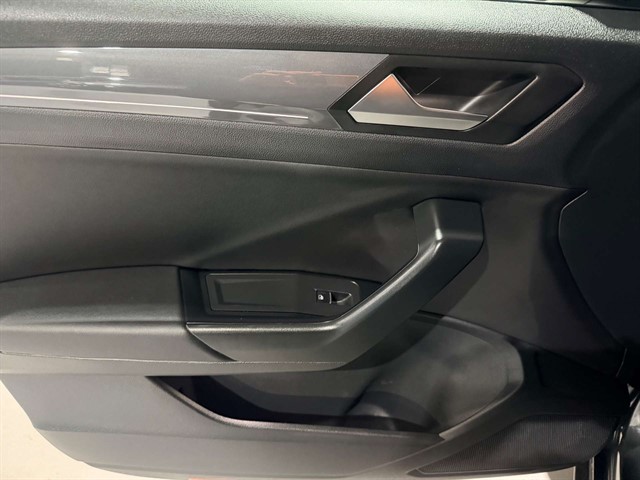 Used Volkswagen T-Roc