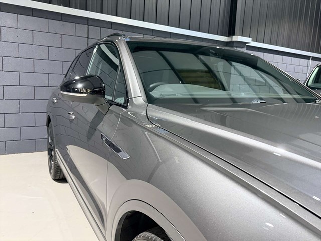 Used Volkswagen Touareg