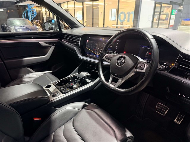 Used Volkswagen Touareg