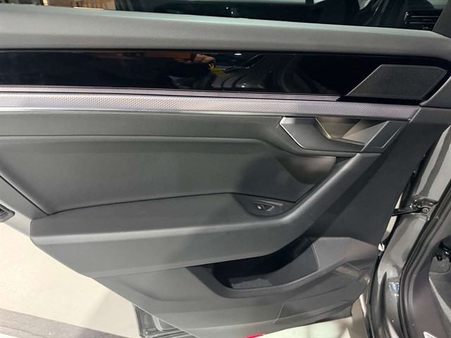 Used Volkswagen Touareg