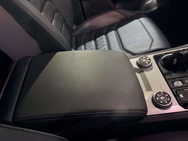 Used Volkswagen Touareg