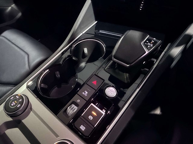 Used Volkswagen Touareg