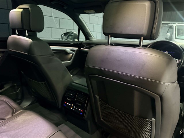 Used Volkswagen Touareg