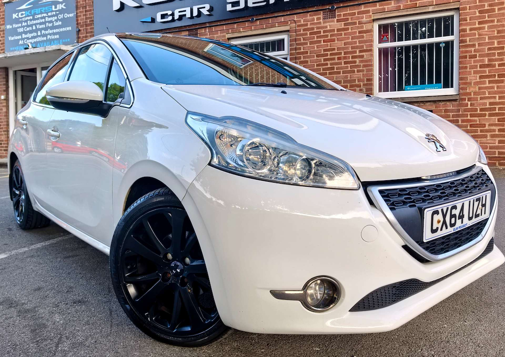 Peugeot 208