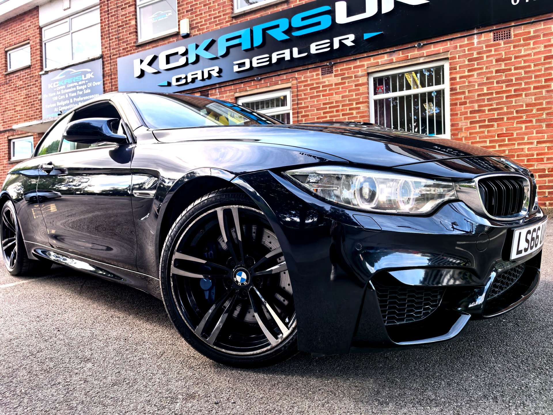 BMW M4 2016