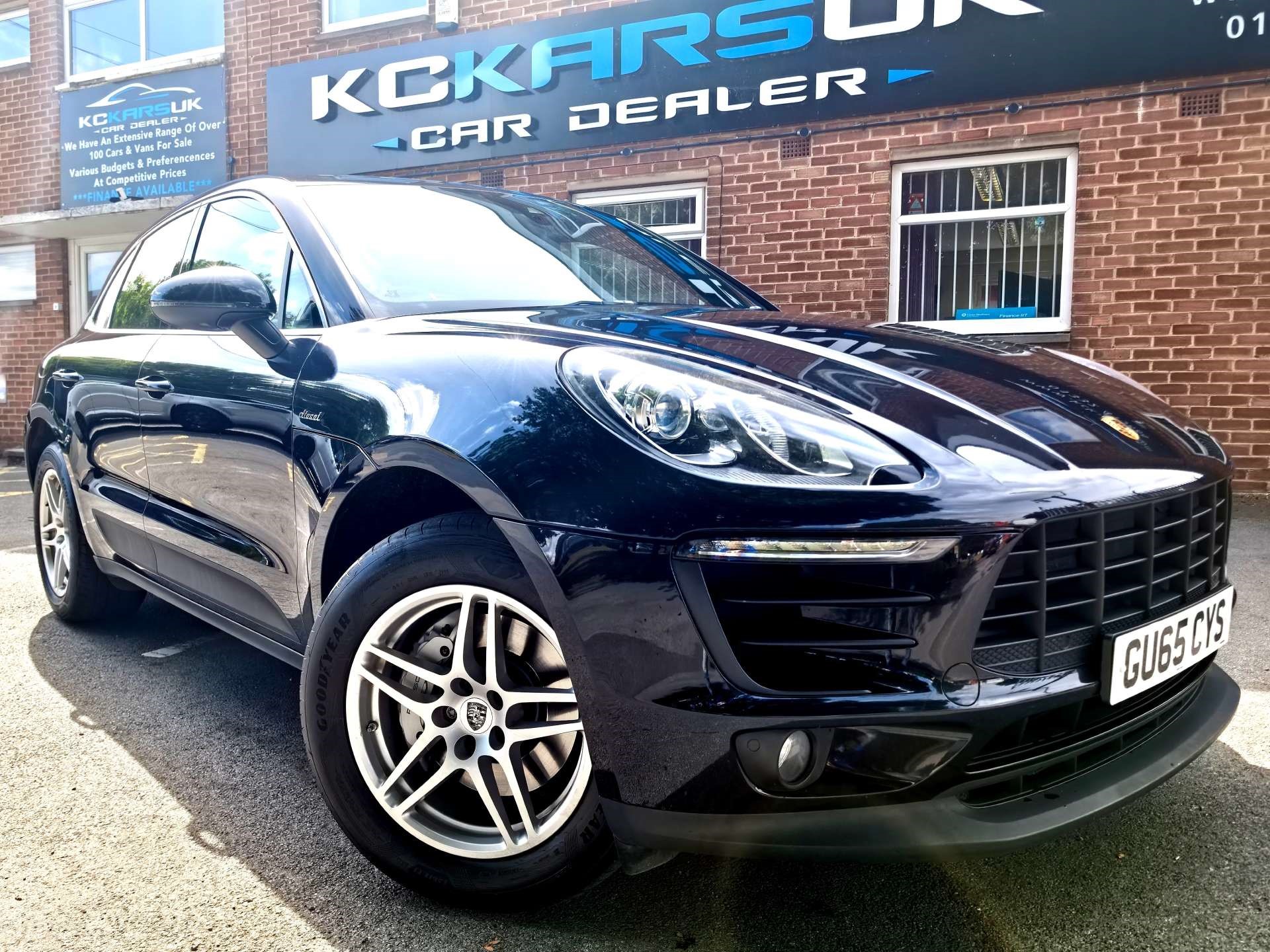 2015 Porsche Macan