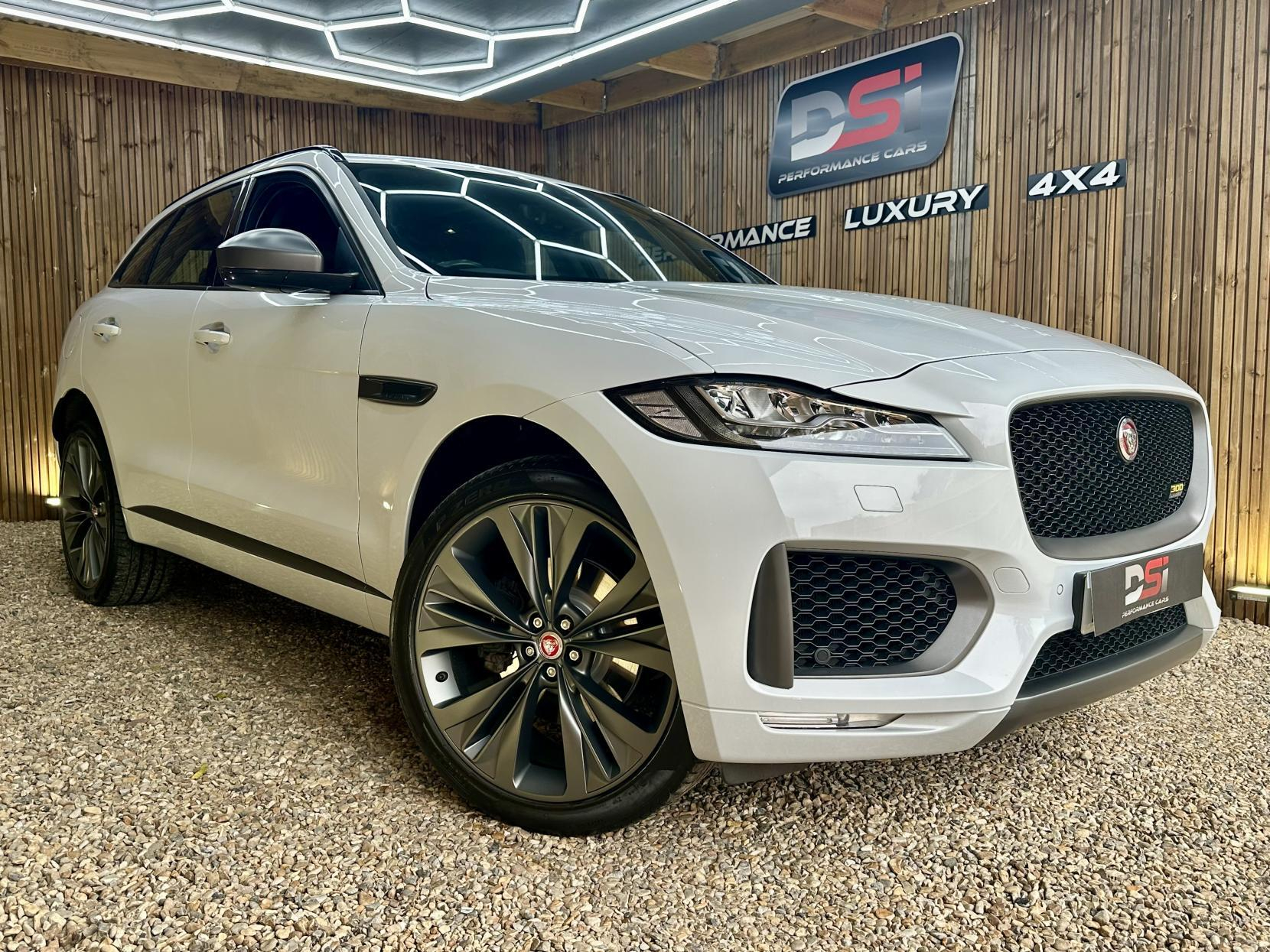 2019 Jaguar F-Pace