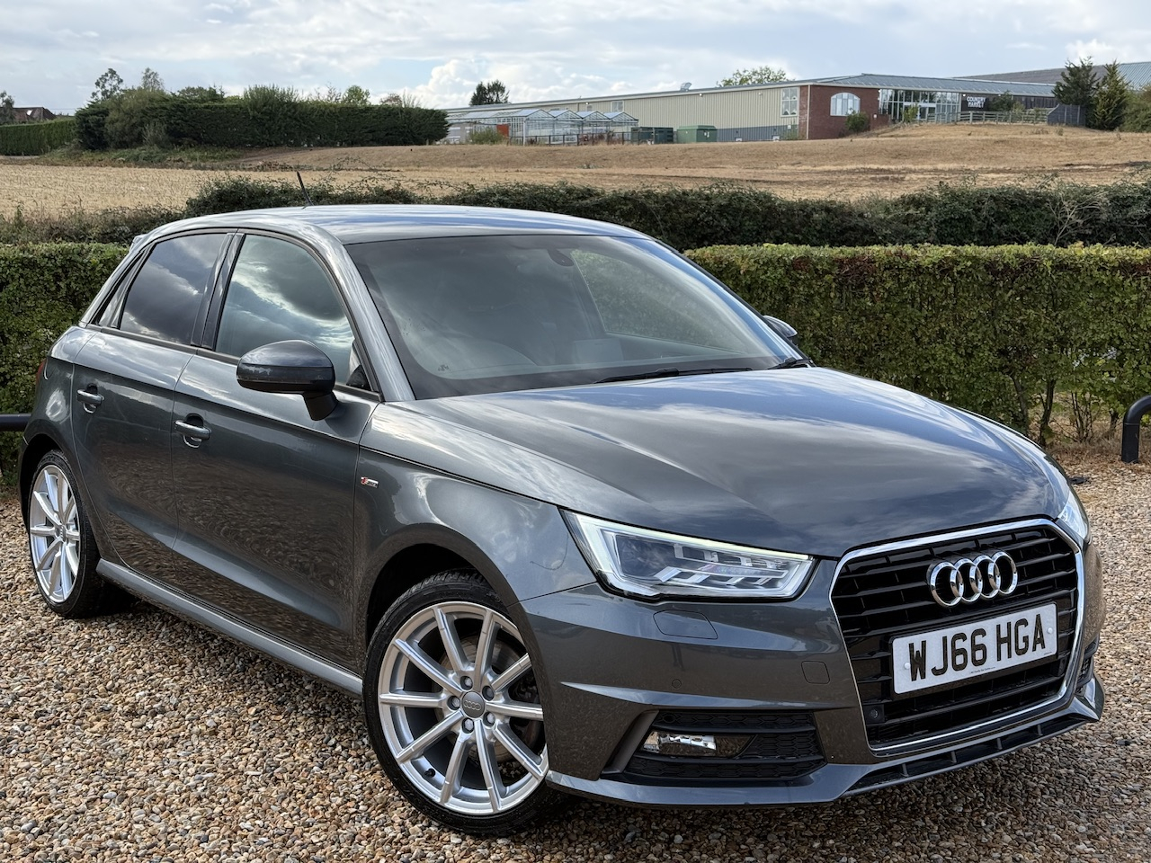 2016 AUDI A1