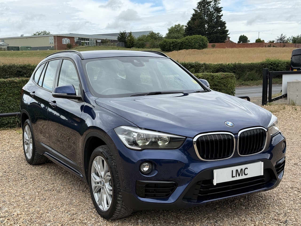 2018 BMW X1 thumbnail 2