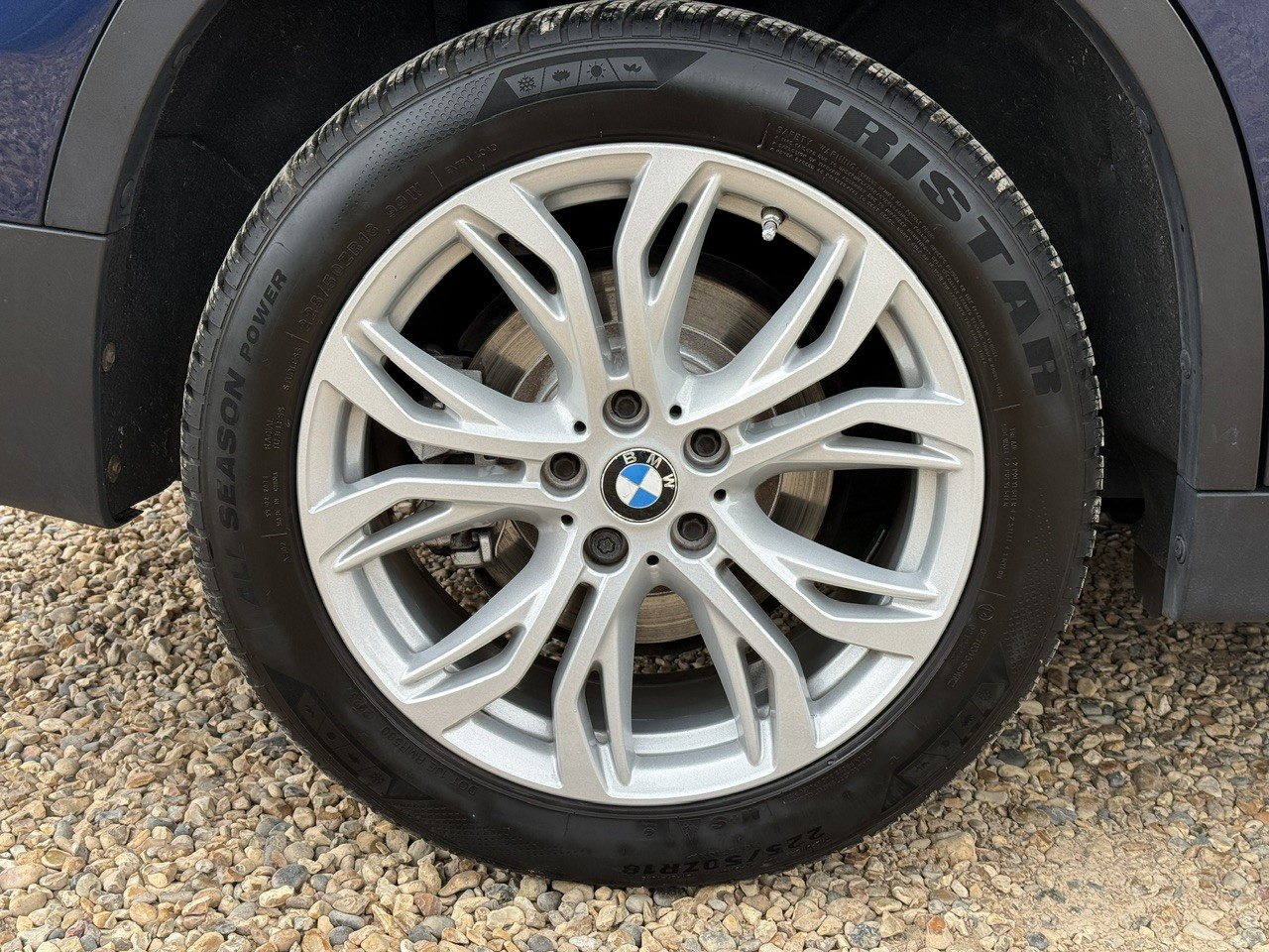 2018 BMW X1 thumbnail 19
