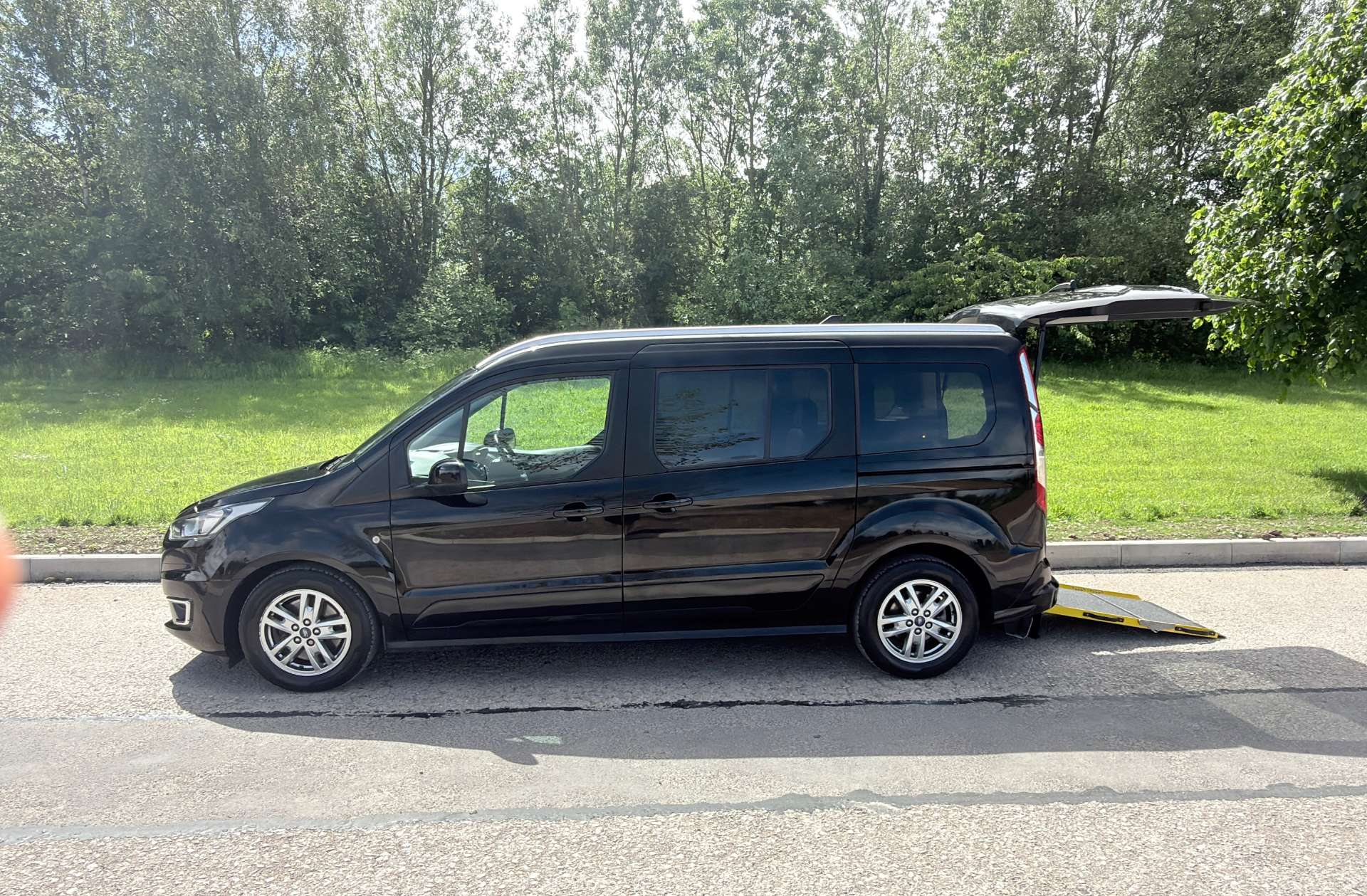 Ford Grand Tourneo Connect