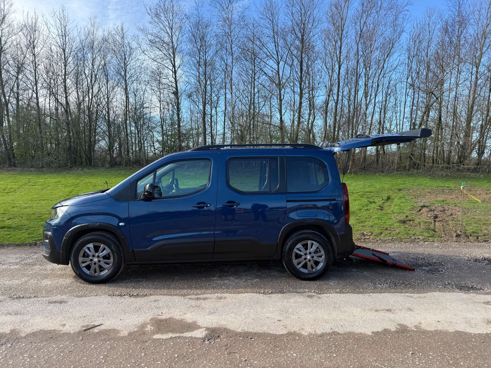 2023 Peugeot Rifter