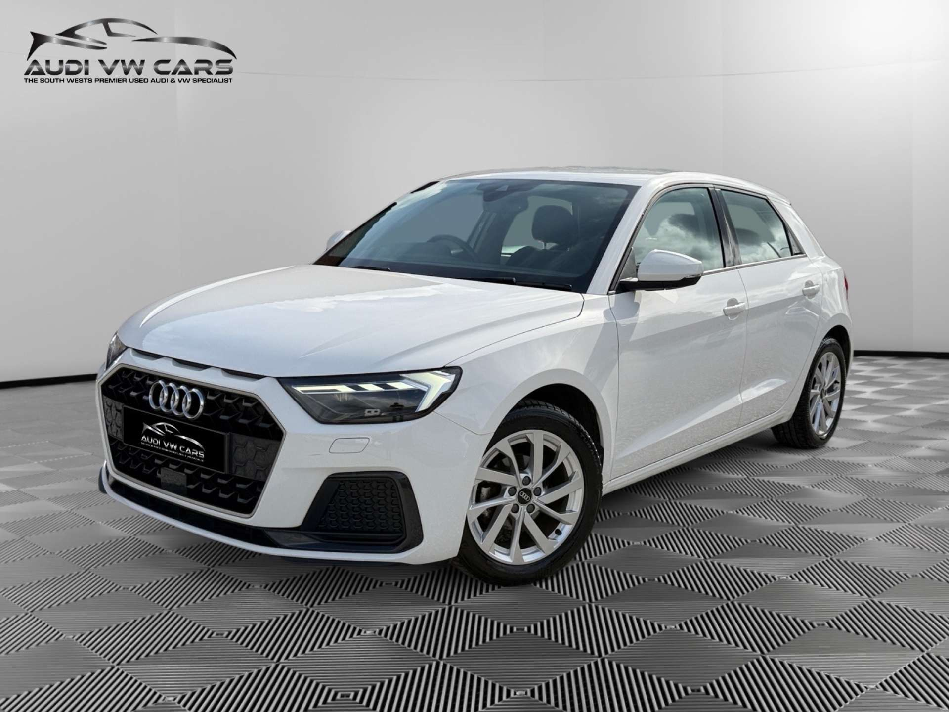 2022 Audi A1