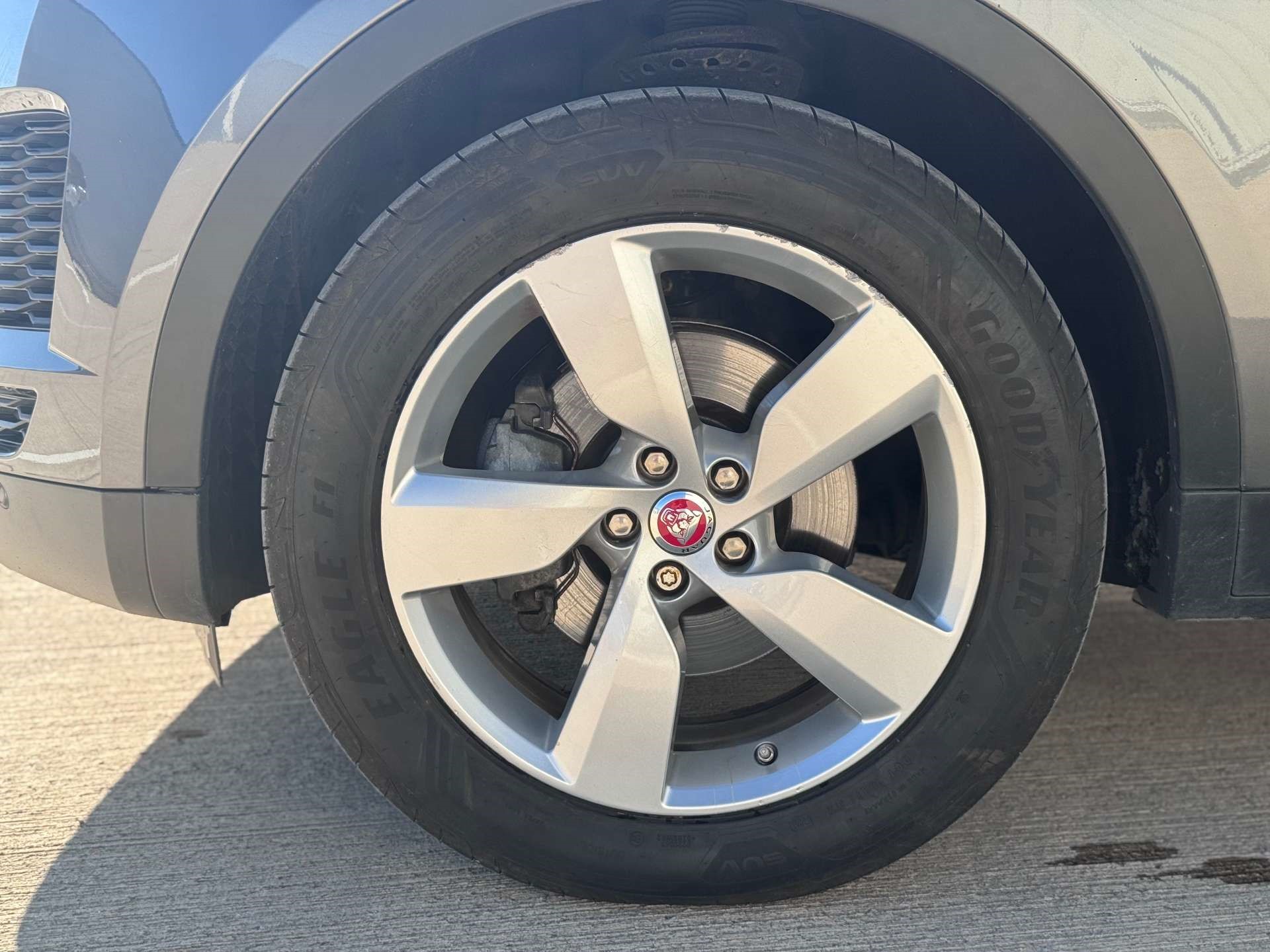 2018 Jaguar E-Pace thumbnail 14