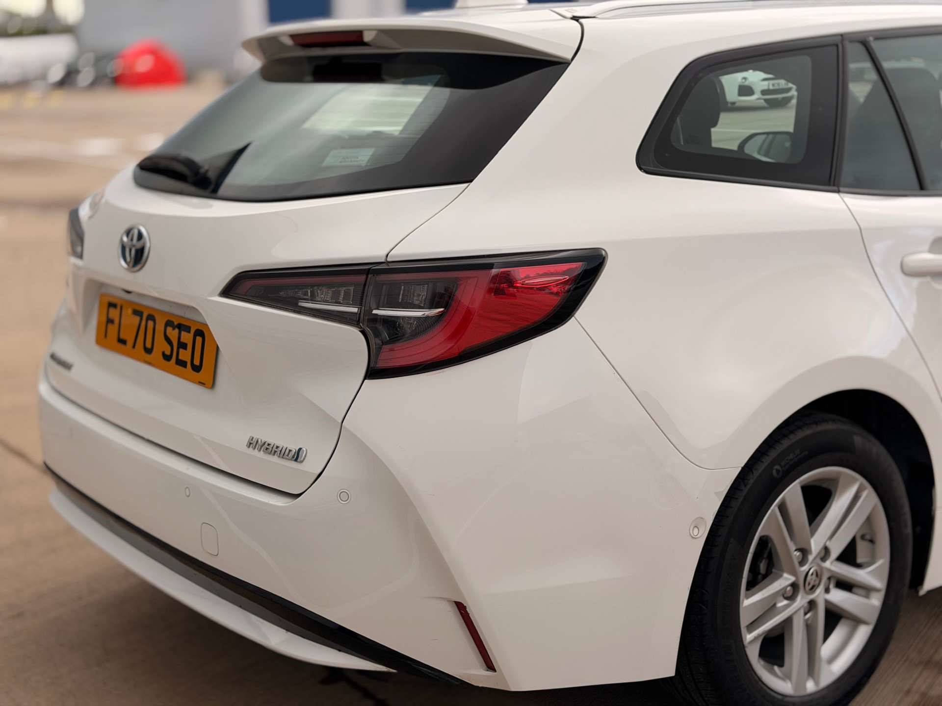 2020 Toyota Corolla thumbnail 13