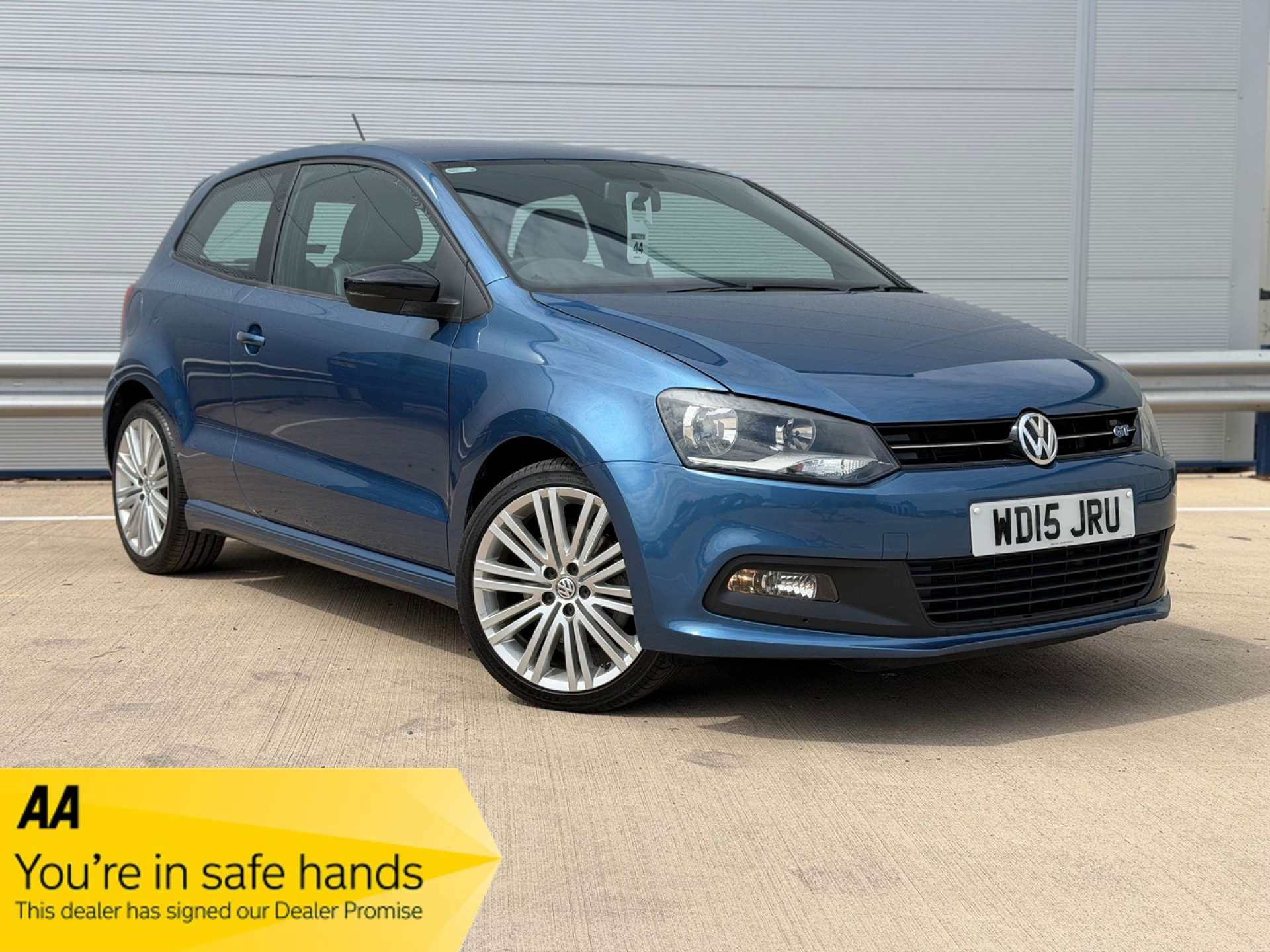 Volkswagen Polo 2015