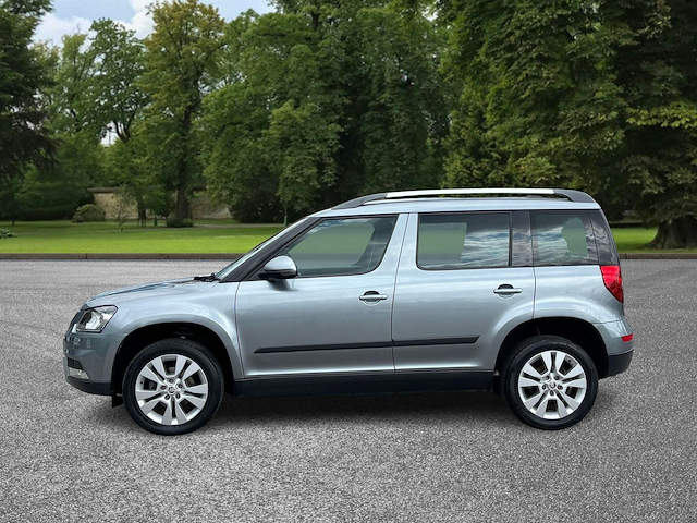 2017 Skoda Yeti thumbnail 5