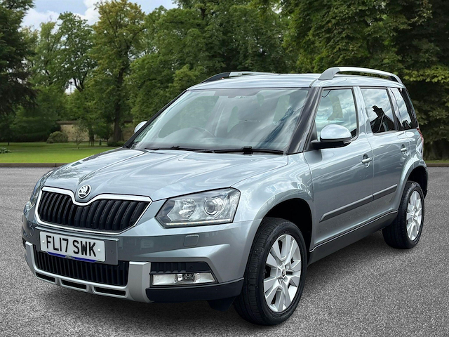 2017 Skoda Yeti thumbnail 4