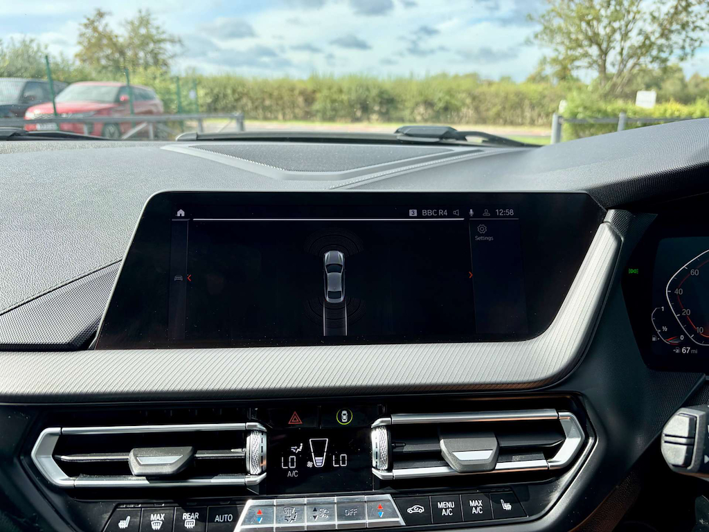 2020 BMW 218i — image 47