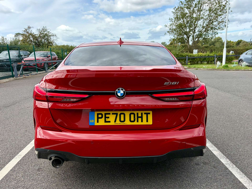 2020 BMW 218i — image 8