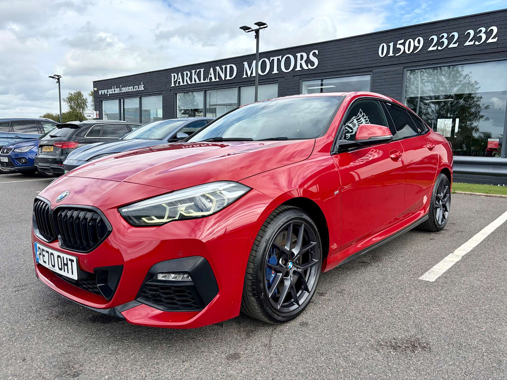 2020 BMW 218i — image 5