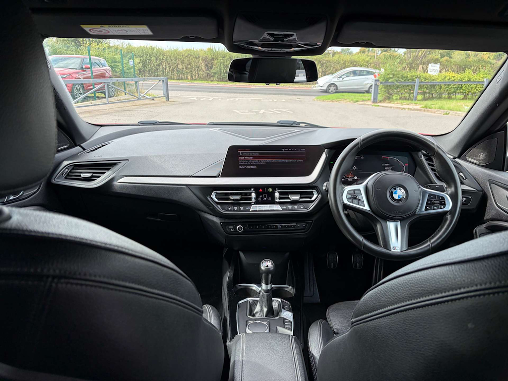 2020 BMW 218i — image 30