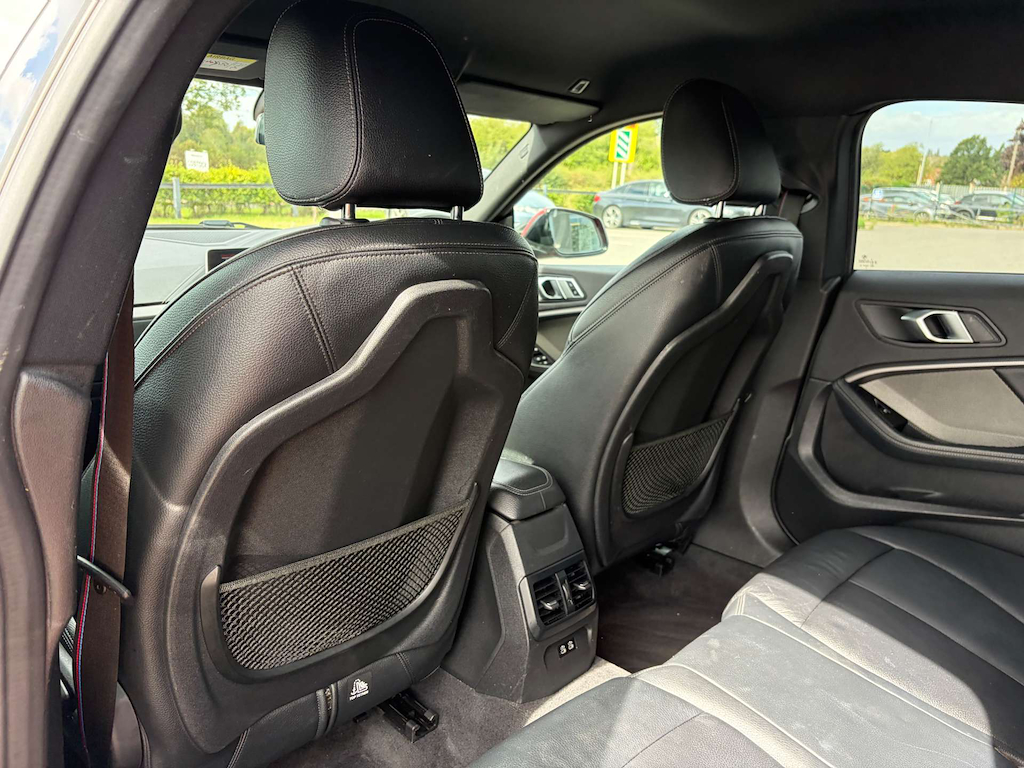 2020 BMW 218i — image 21