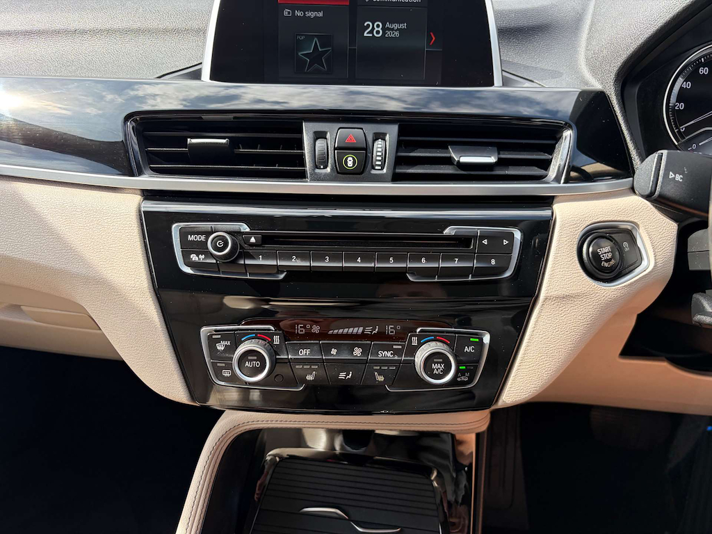 2018 BMW X1 — image 39