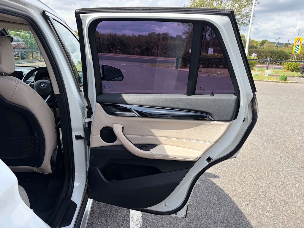 2018 BMW X1 — image 26