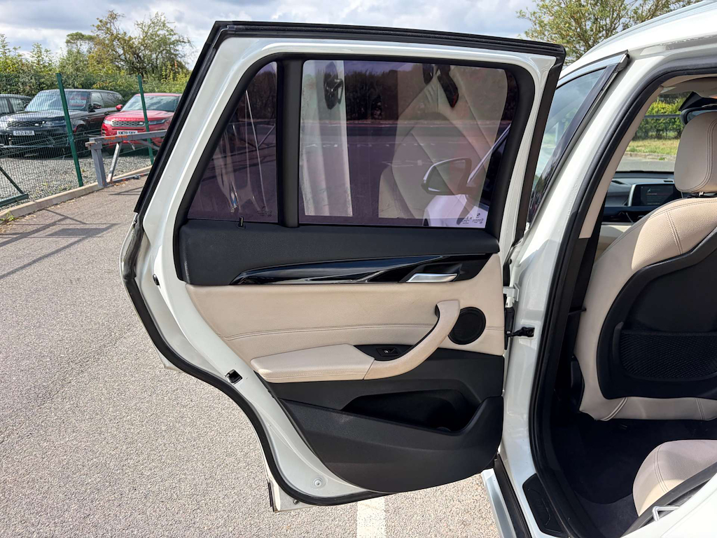 2018 BMW X1 — image 19