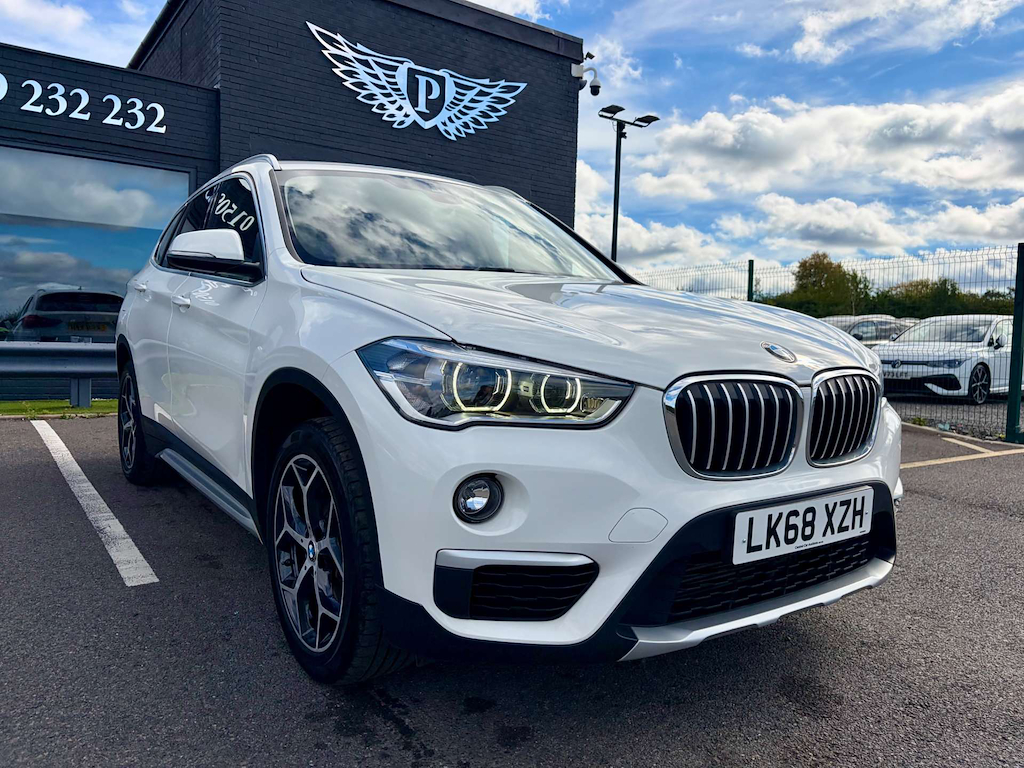 2018 BMW X1 — image 2