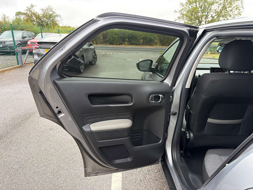 2020 Citroen C4 — image 19