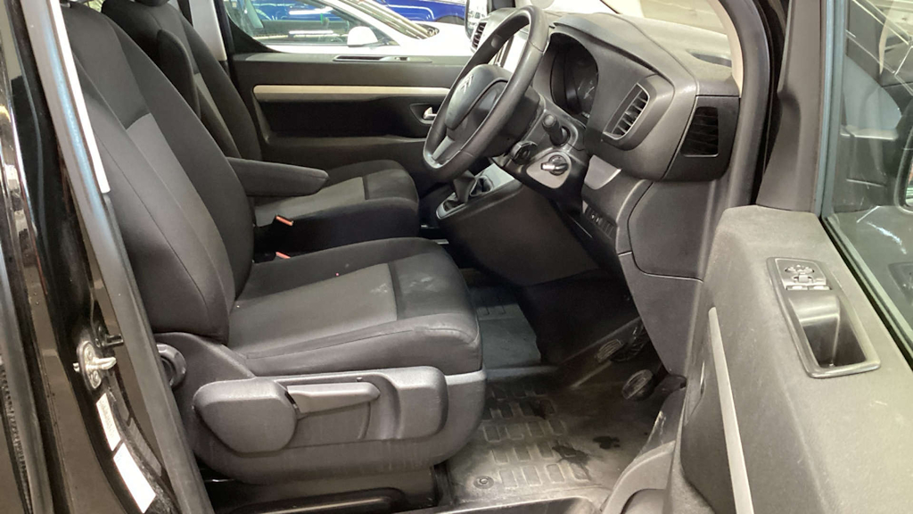 2018 Citroen Spacetourer — image 9