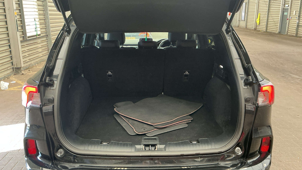 2020 Ford Kuga — image 7